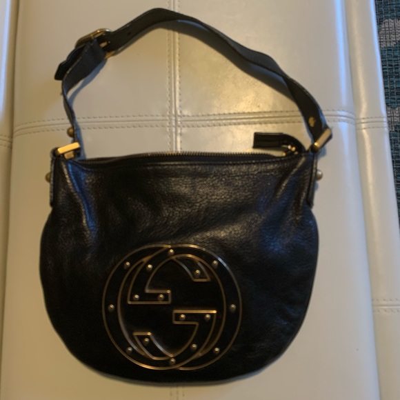 Gucci Handbags - Gucci purse